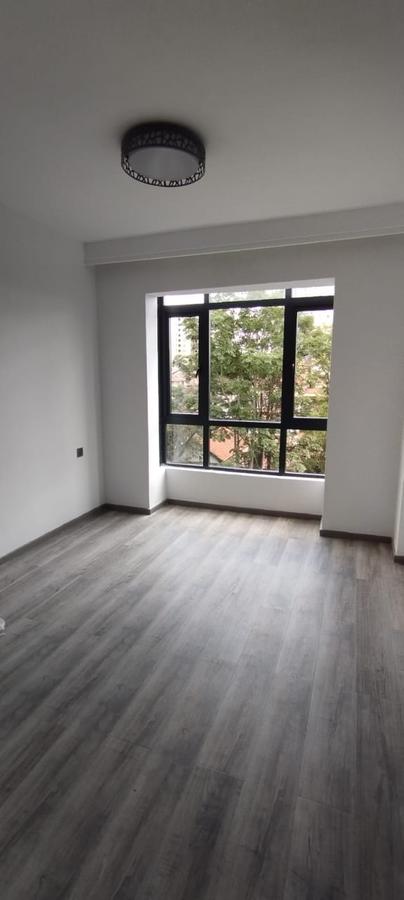 Serviced 3 Bed Apartment with En Suite in Kileleshwa - 12