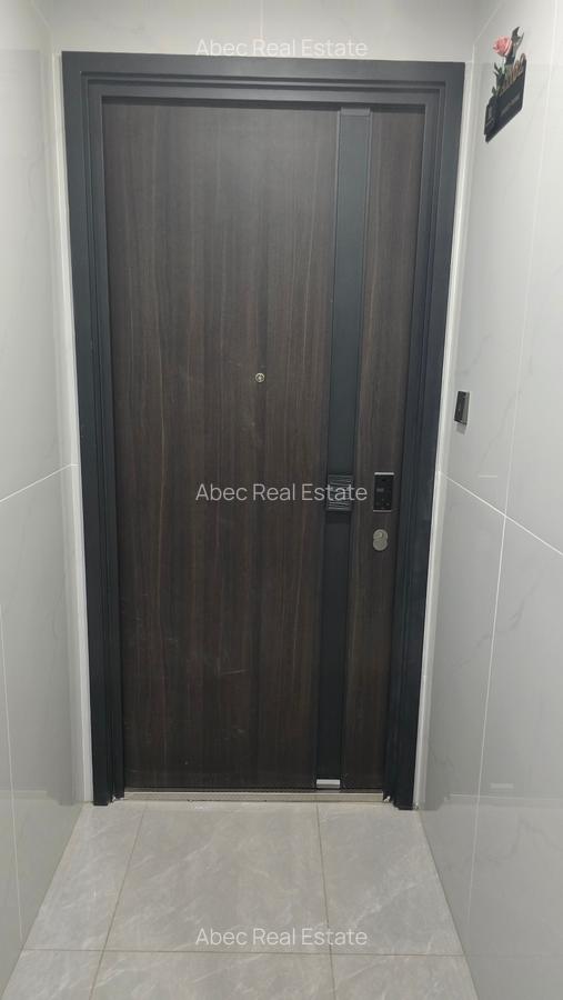 Serviced 2 Bed Apartment with En Suite at Riverside Drive - 13