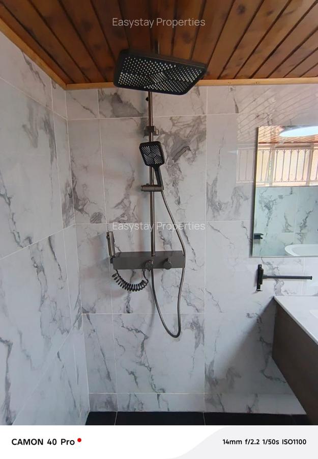 4 Bed House with En Suite in Gigiri - 8