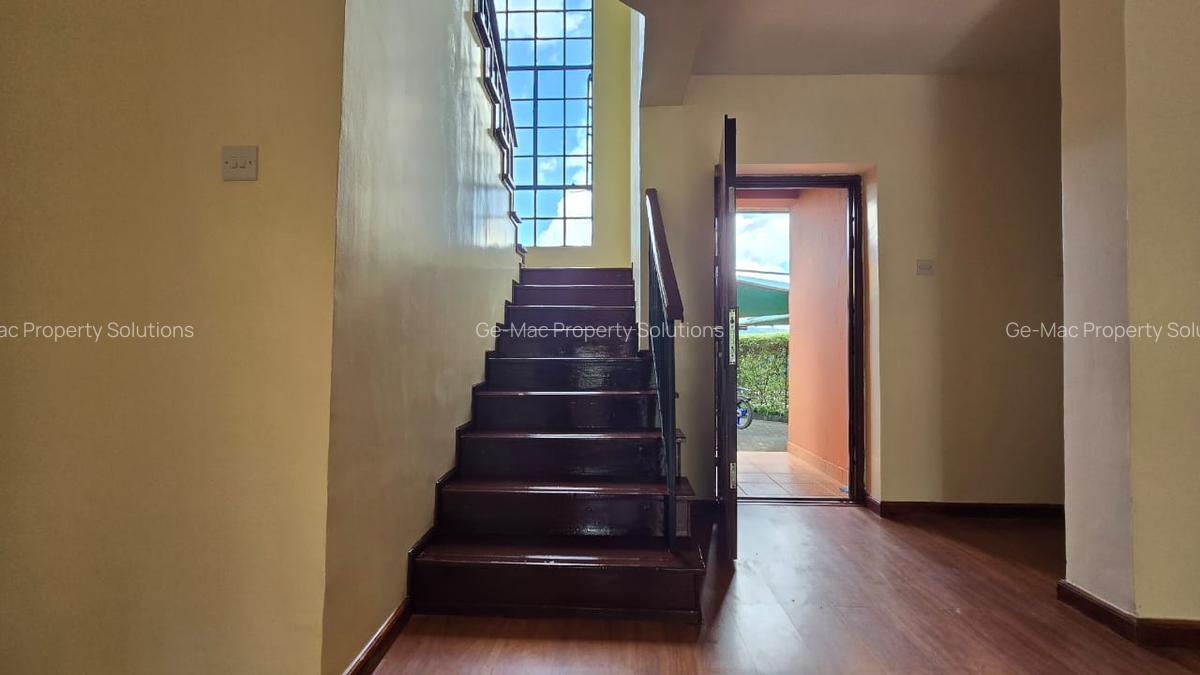 4 Bed House with En Suite in Kiambu Road - 8
