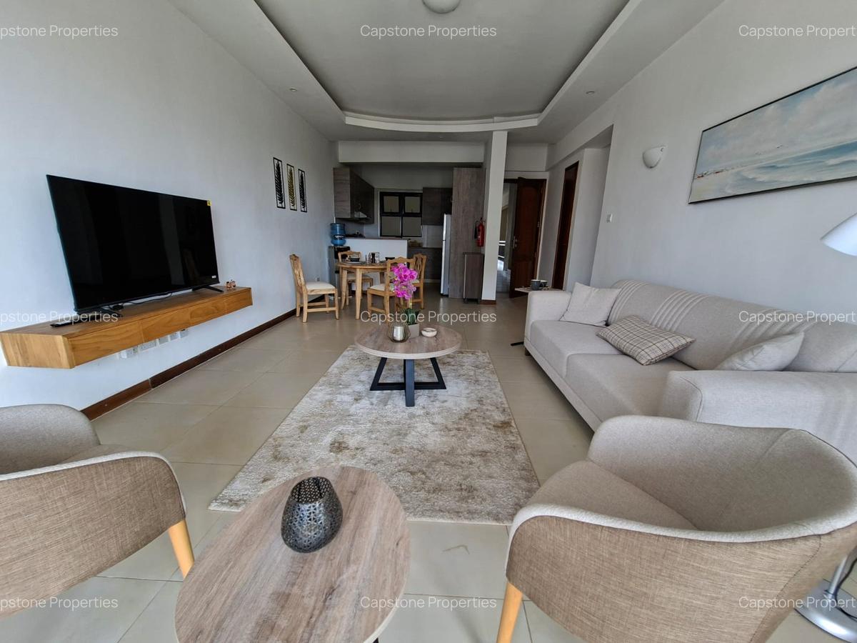 Serviced 2 Bed Apartment with En Suite in Westlands Area - 2