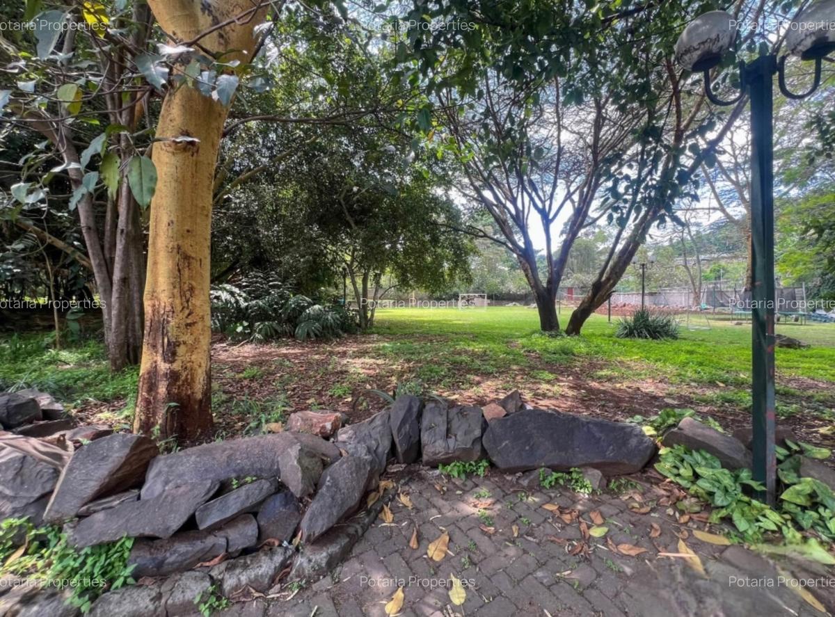 2 Bed Townhouse with En Suite in Kileleshwa - 10