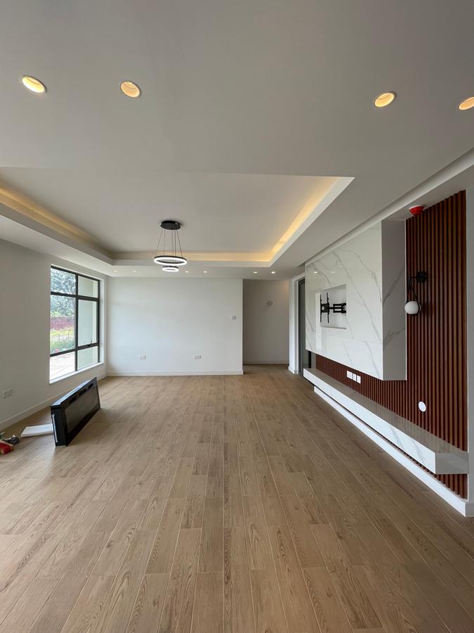 4 Bed Villa with En Suite at Runda - 3