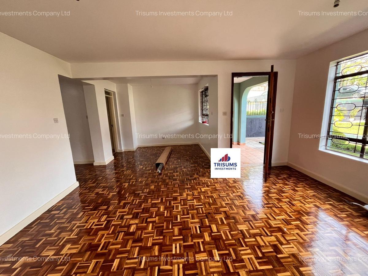 3 Bed House with En Suite in Westlands Area - 2