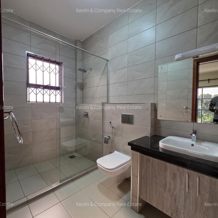 5 Bed Villa with En Suite in Thigiri - 9