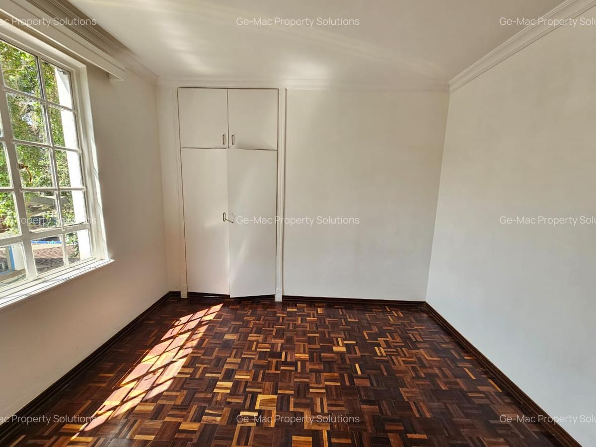 3 Bed Apartment with En Suite in Muthaiga - 11