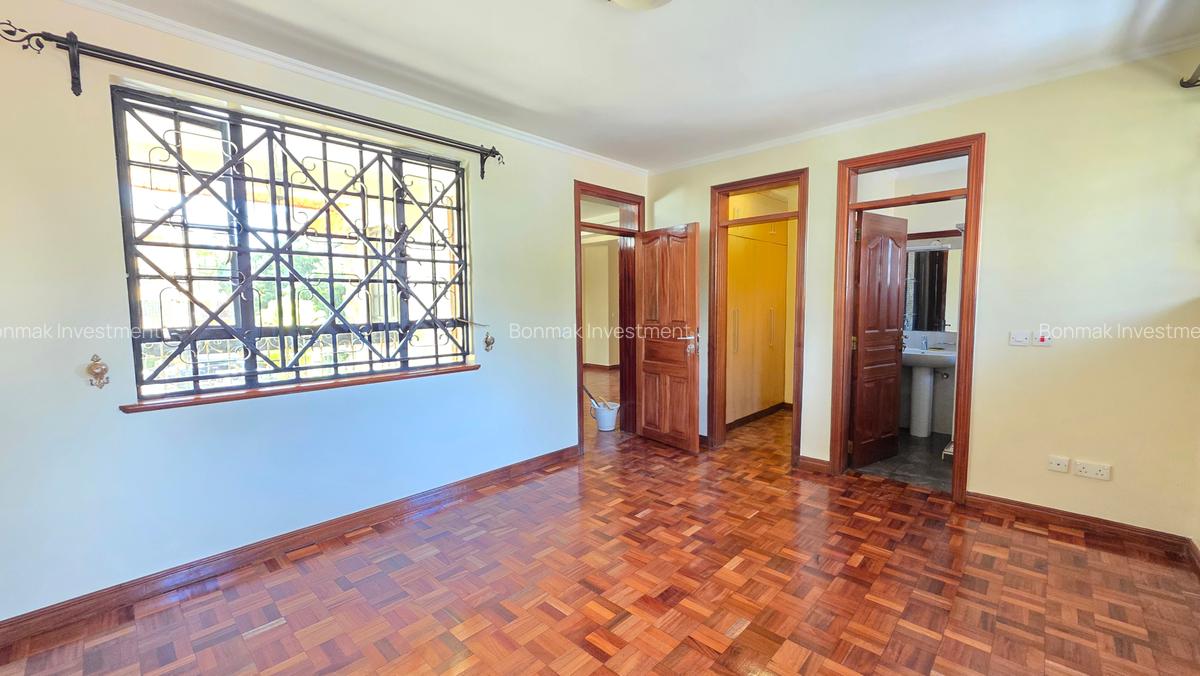 4 Bed Townhouse with En Suite at Kaputei Gardens - 11