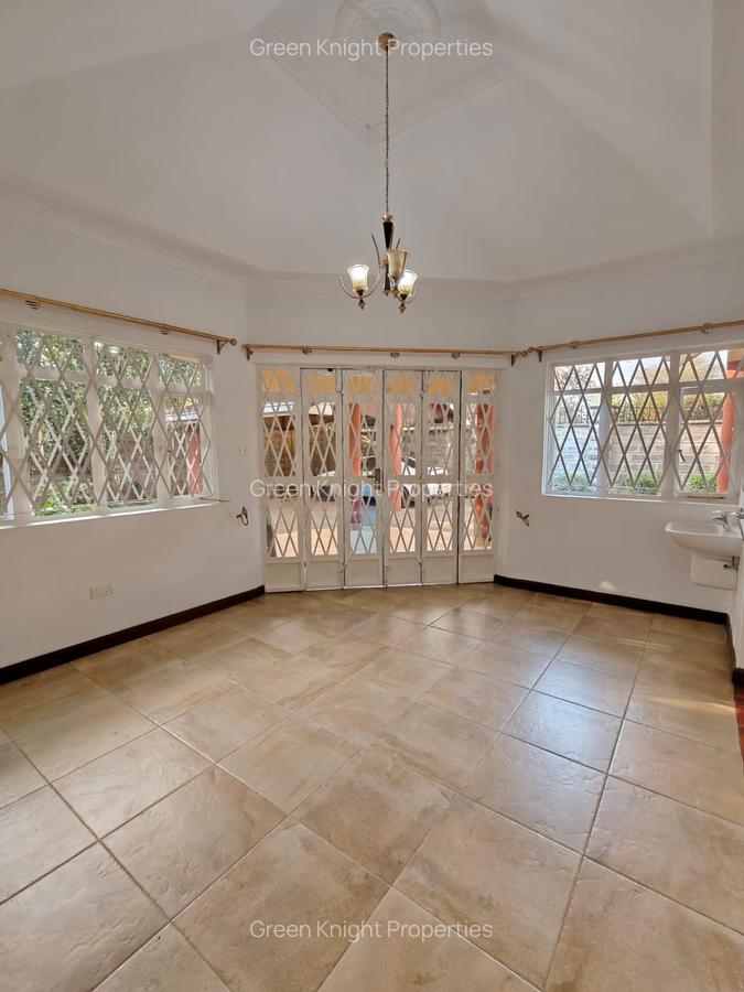 4 Bed House with En Suite in Karen - 16