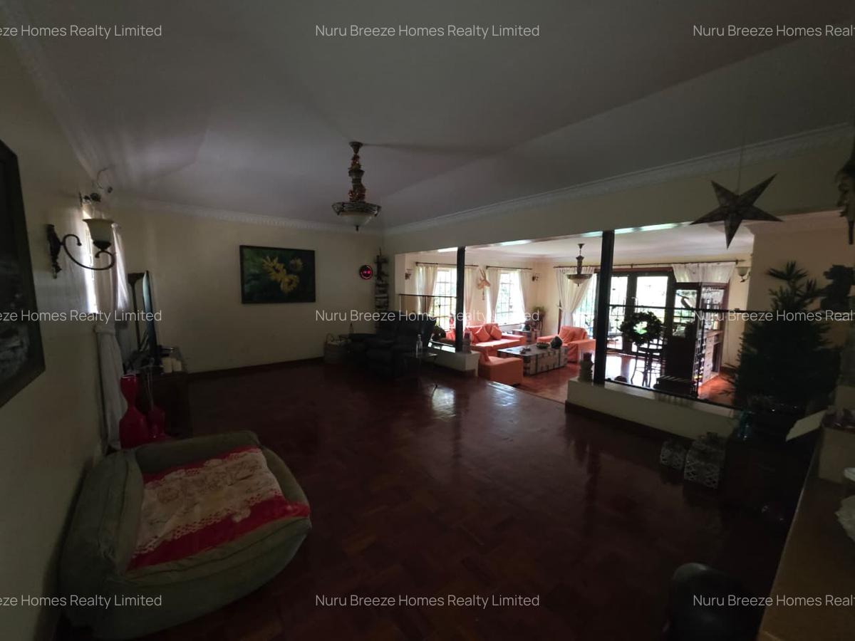 5 Bed House with En Suite in Kyuna - 4