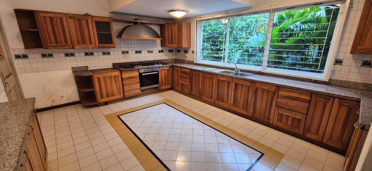 5 Bed House with En Suite in Lower Kabete - 12