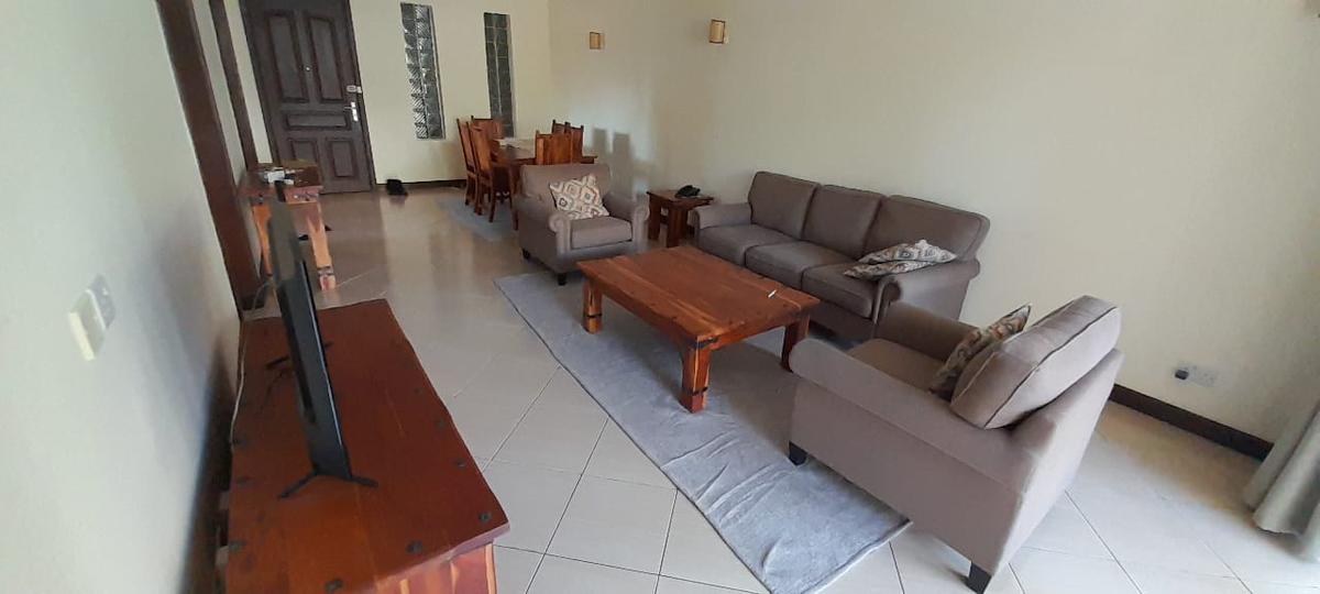 Furnished 2 Bed Apartment with En Suite in Brookside - 16