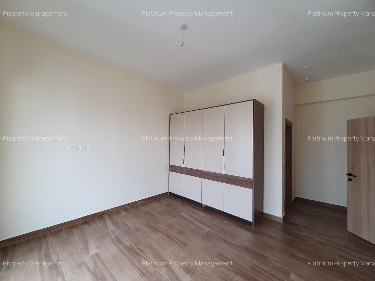 2 Bed Apartment with En Suite in Parklands - 11