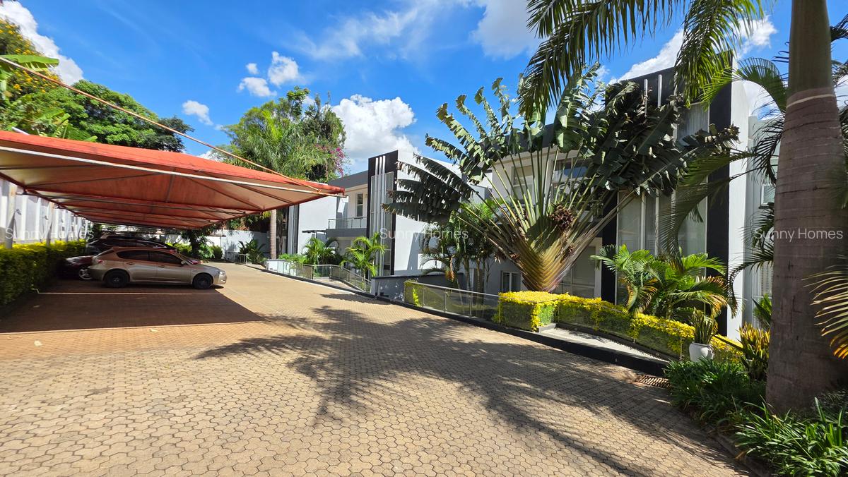 5 Bed Townhouse with En Suite at Shanzu Road - 3
