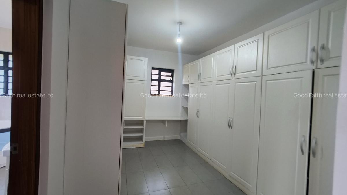 5 Bed House with En Suite in Kiambu Road - 12
