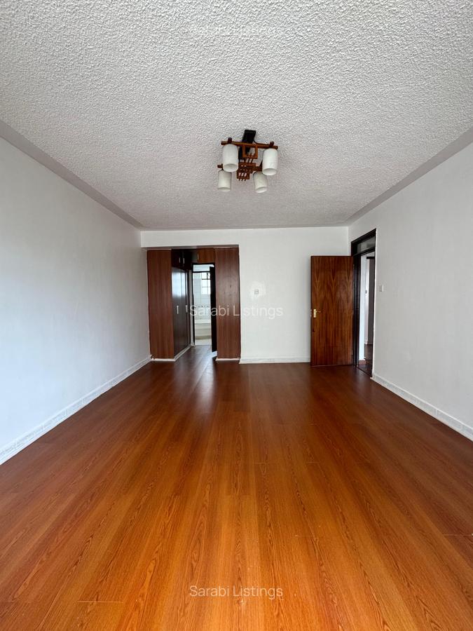 4 Bed Apartment with En Suite in Kileleshwa - 4