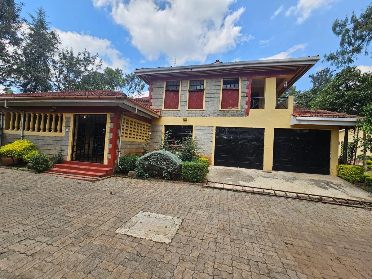5 Bed House with En Suite in Nyari - 20