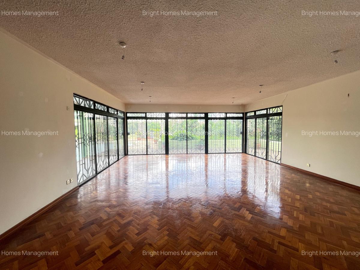 5 Bed Villa with En Suite in Muthaiga - 2