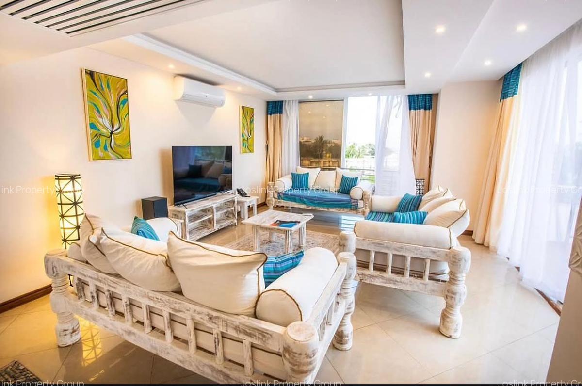 3 Bed Apartment with En Suite at Mt Kenya - 14