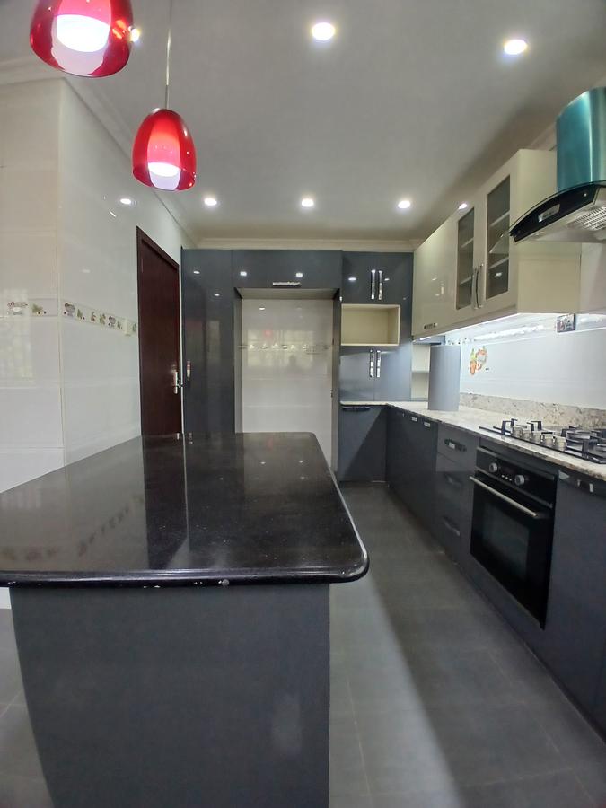 3 Bed Apartment with En Suite at Mbaazi Road - 11