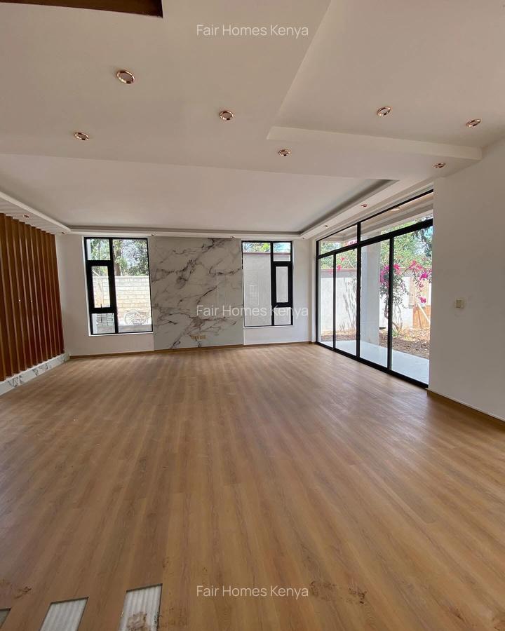 5 Bed Townhouse with En Suite at Lavington Green - 5