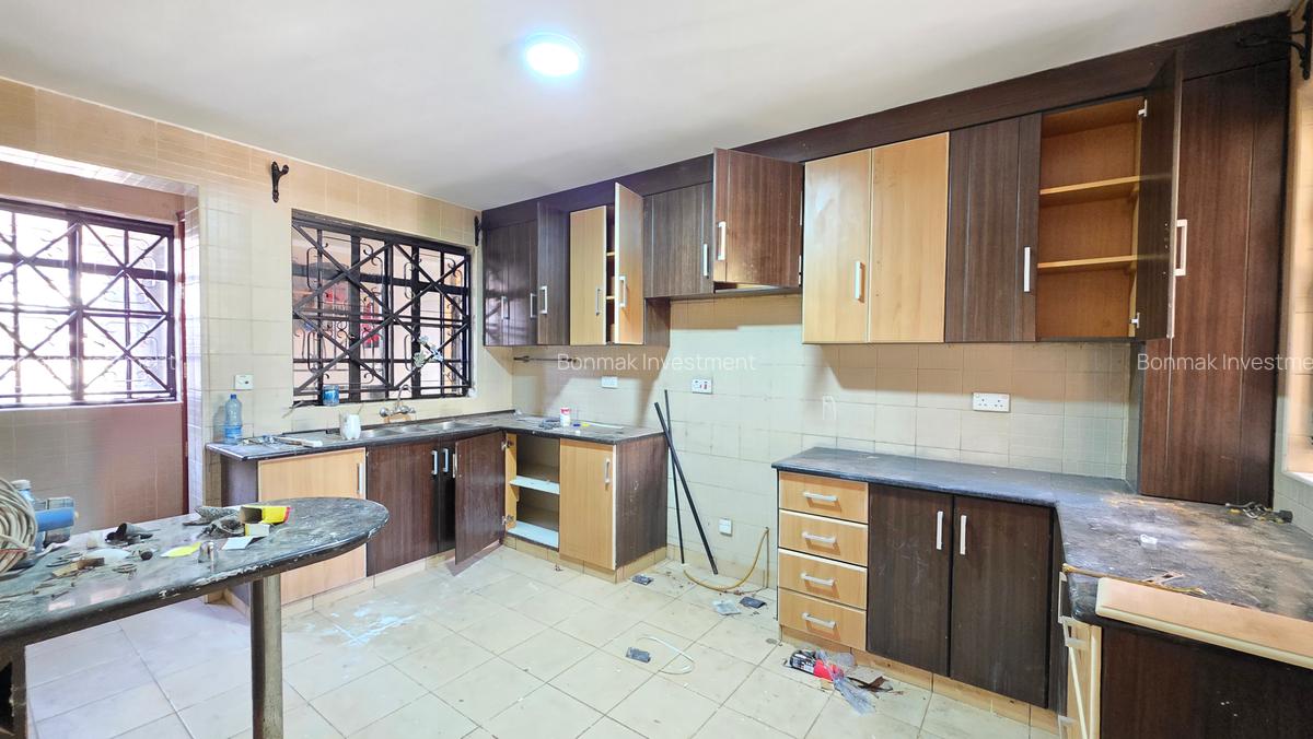 4 Bed Townhouse with En Suite at Kaputei Gardens - 6