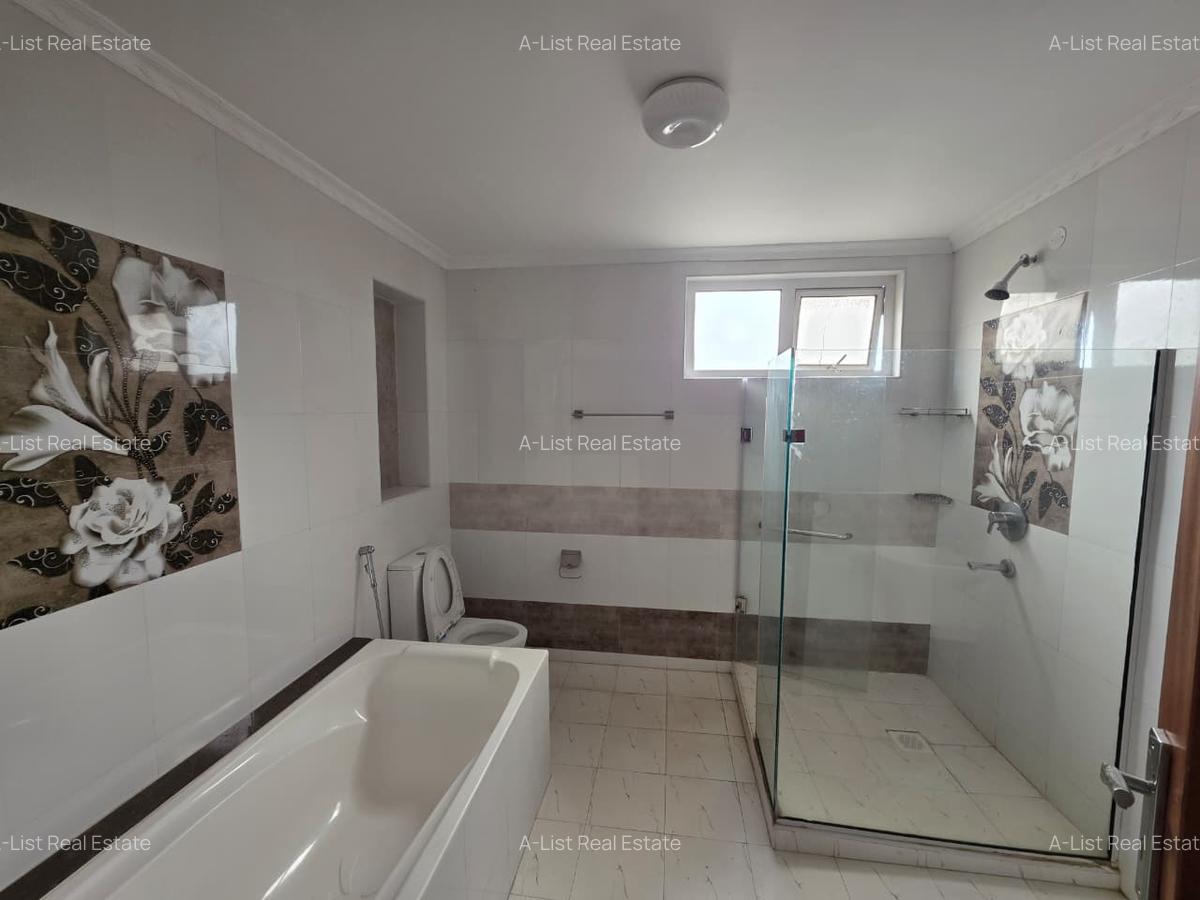 4 Bed Apartment with En Suite at Argwings Kodhek - 14