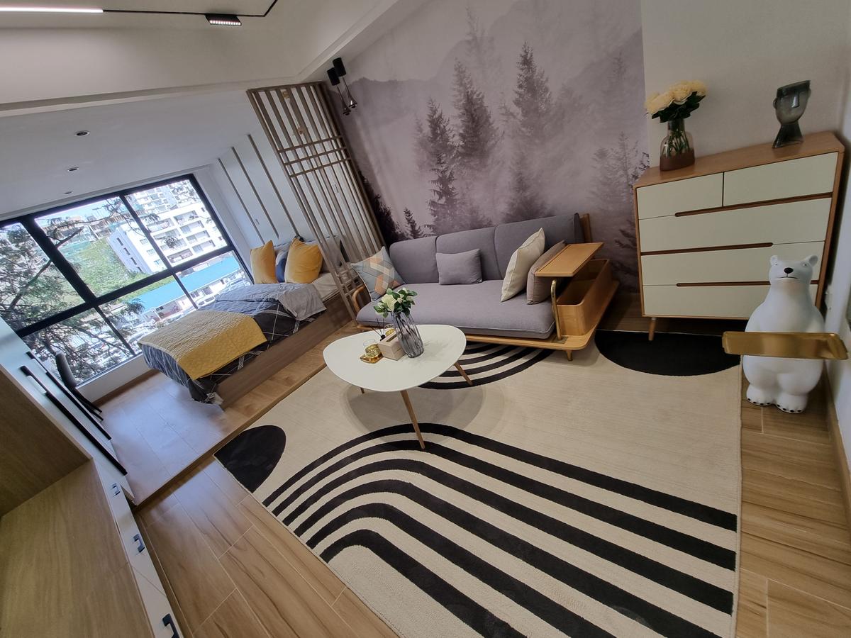 Studio Apartment with En Suite at Westlands - 5