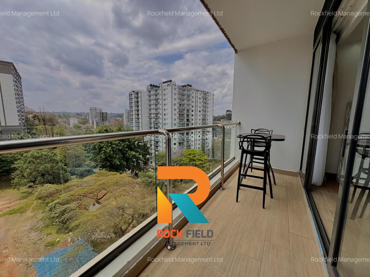 Furnished 3 Bed Apartment with En Suite in Riverside - 4