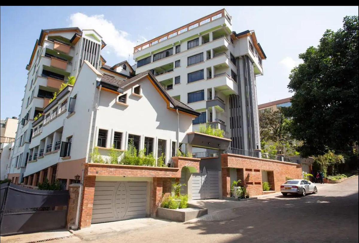 Serviced 2 Bed Apartment with En Suite at Westlands - 1