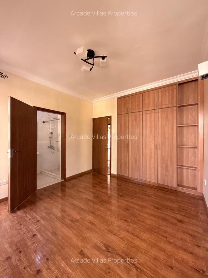 3 Bed Apartment with En Suite in Kileleshwa - 8