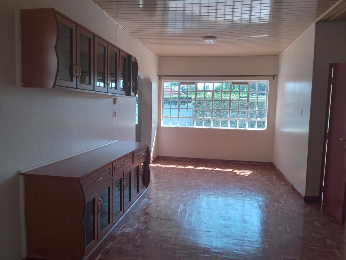 4 Bed House with En Suite at Loresho Area - 17