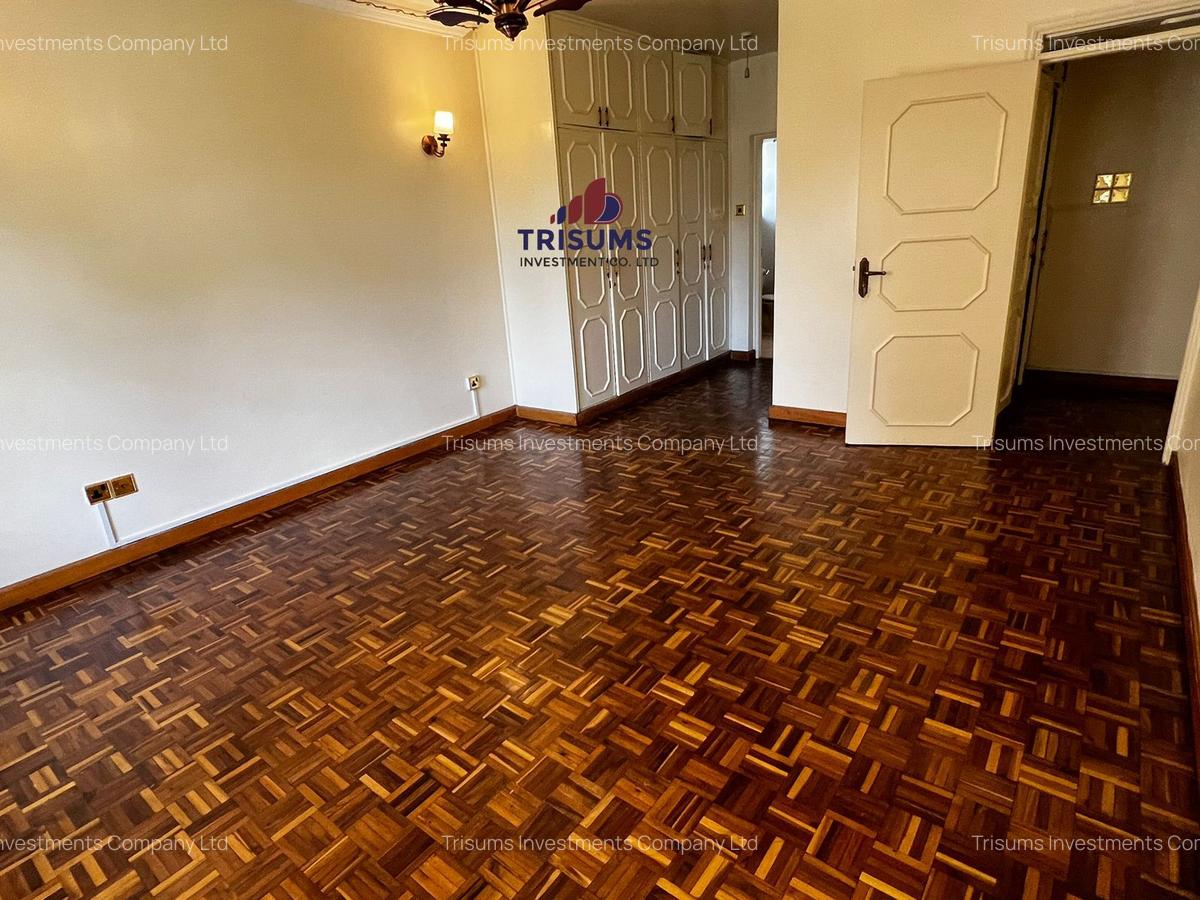 3 Bed Apartment with En Suite at Westland - 10