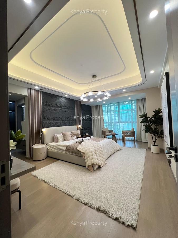 2 Bed Apartment with En Suite at Lavington - 6