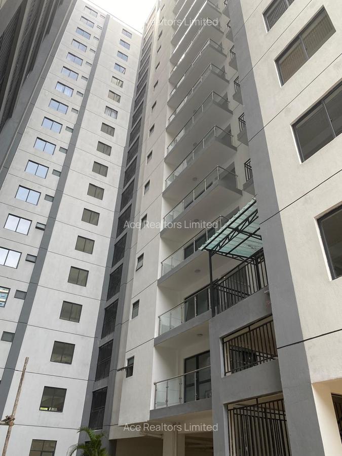 2 Bed Apartment with En Suite at Riverside - 1