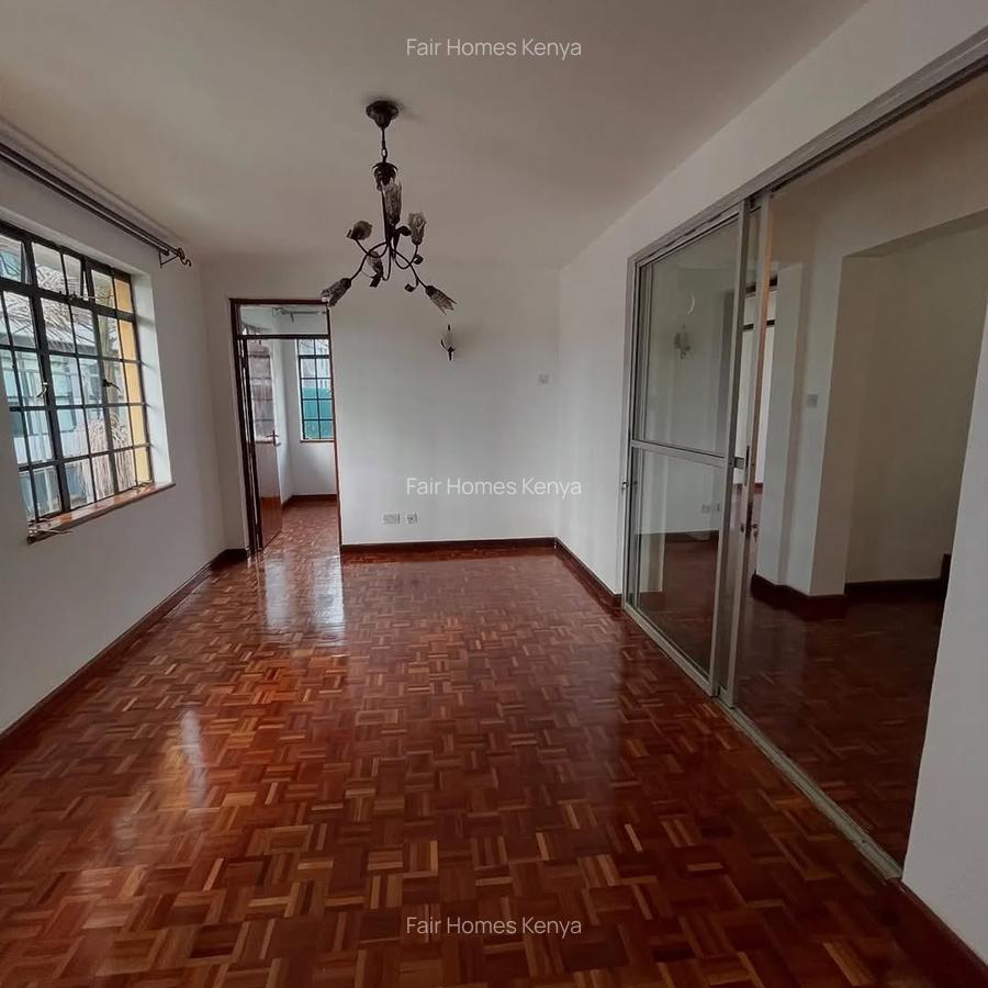 5 Bed Townhouse with En Suite at Lavington Green - 14