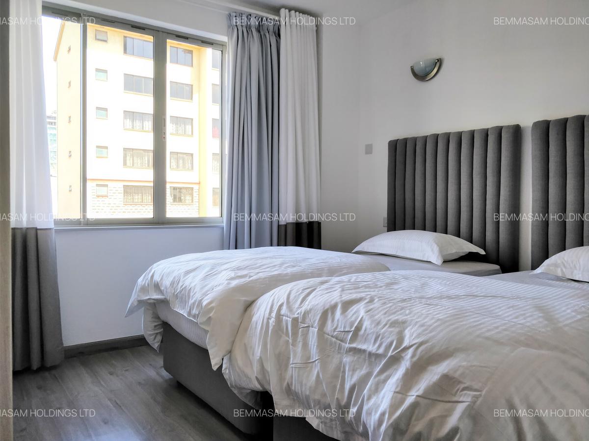 2 Bed Apartment with En Suite at Ojijo Road - 5