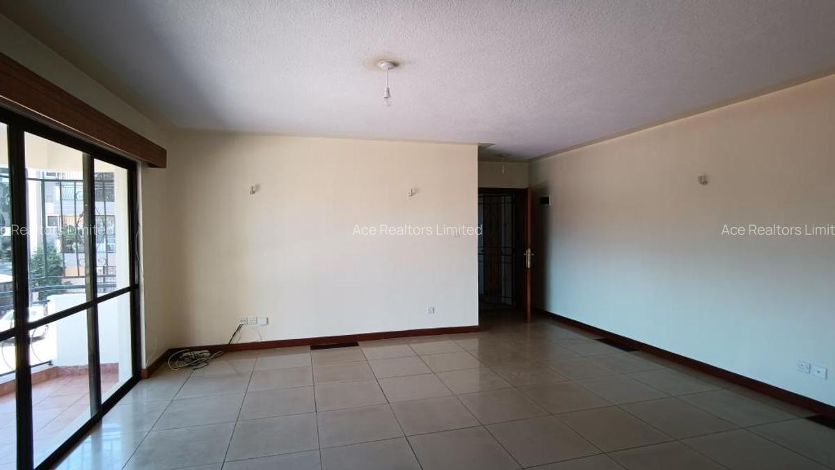 3 Bed Apartment with En Suite at Gatundu Road - 11