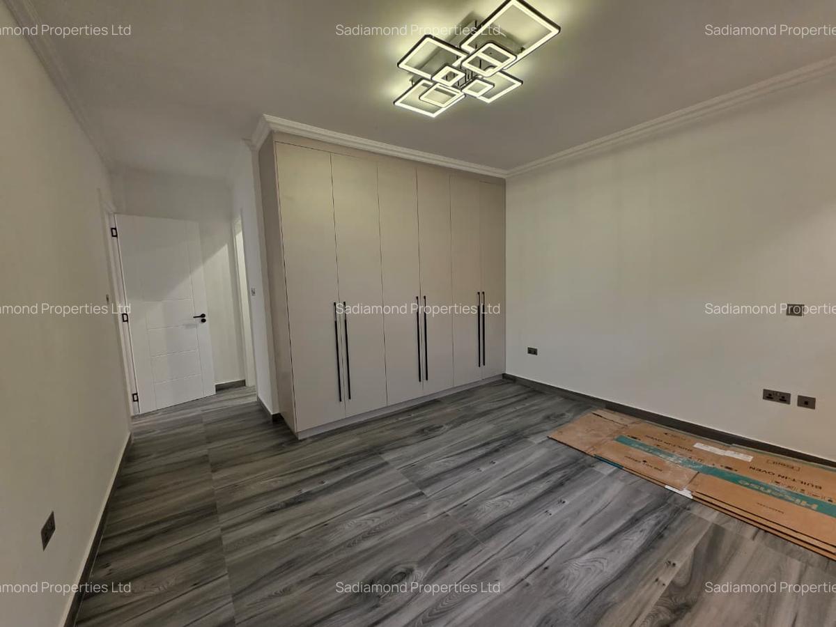 1 Bed Apartment with En Suite in Westlands Area - 6