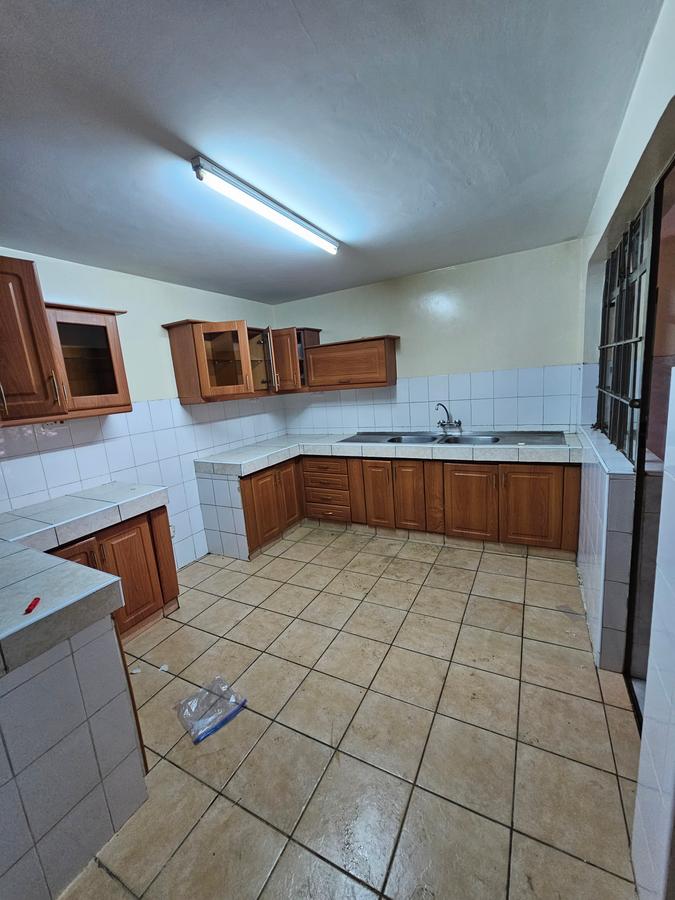 3 Bed Apartment with En Suite at Kilimani - 1