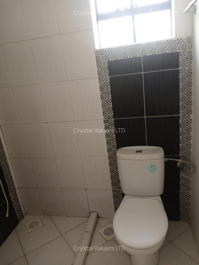 2 Bed Apartment with En Suite at Five-Star Gardens Estate - 2