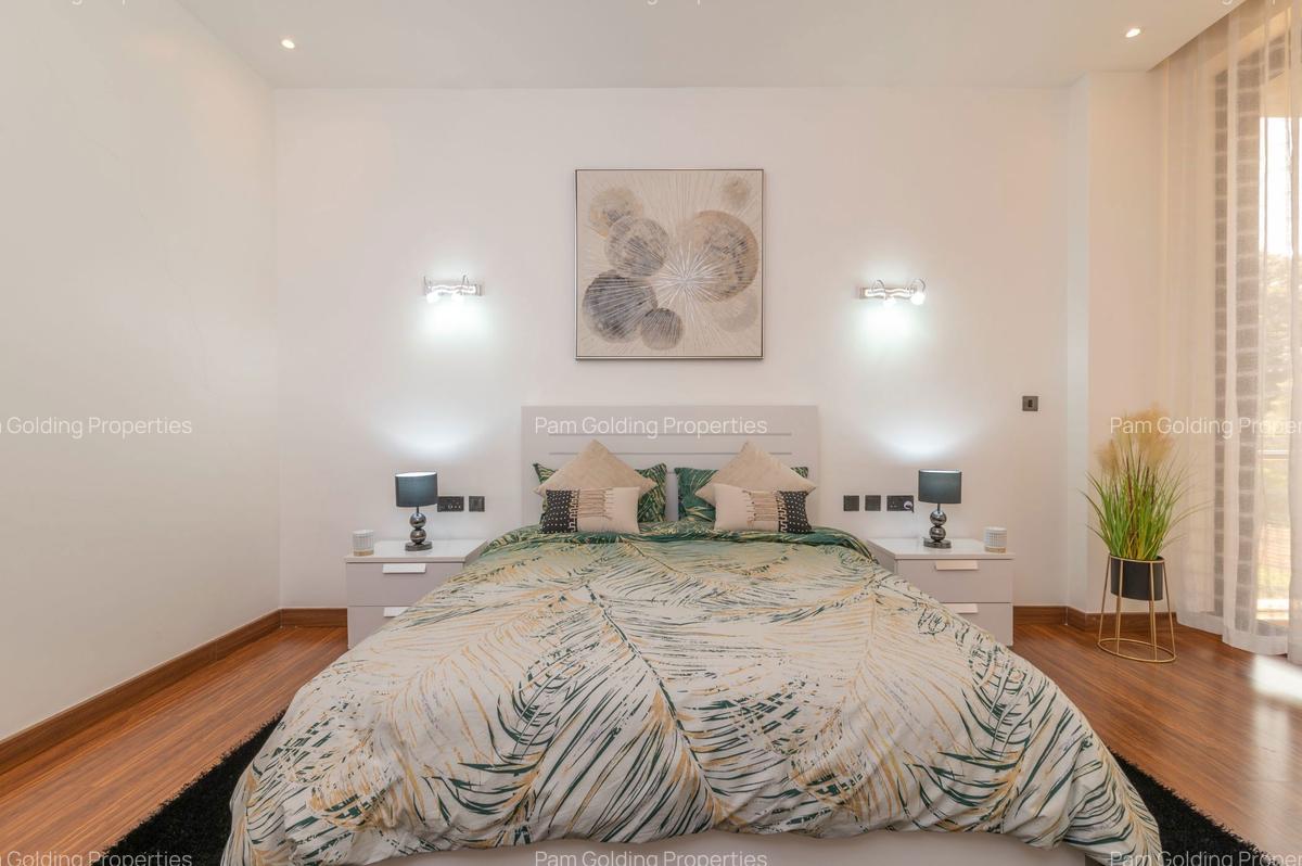 4 Bed Apartment with En Suite in Spring Valley - 18