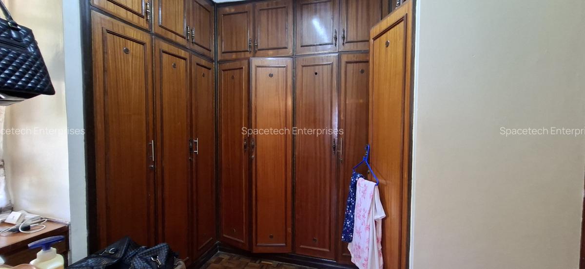 4 Bed House with En Suite in Runda - 7