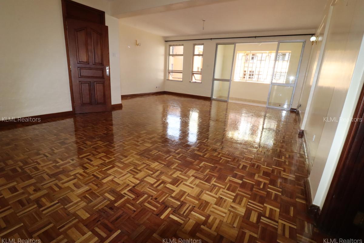 3 Bed Apartment with En Suite at Kilimani - 6