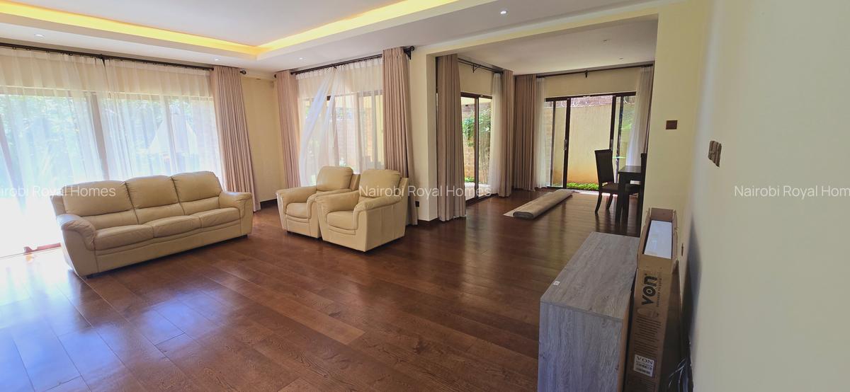 5 Bed Townhouse with En Suite at Lavington Green - 20