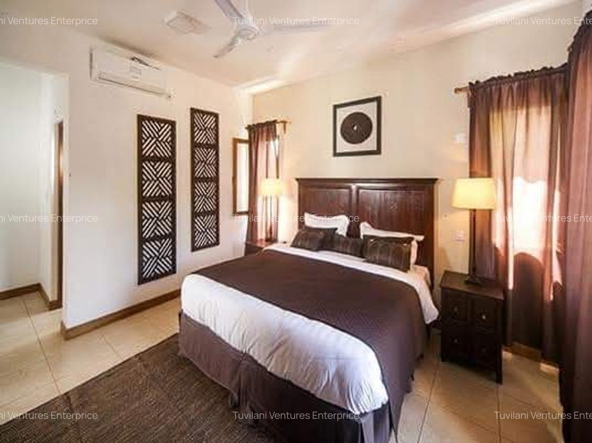 4 Bed Villa with En Suite at Nyali Mombasa - 2