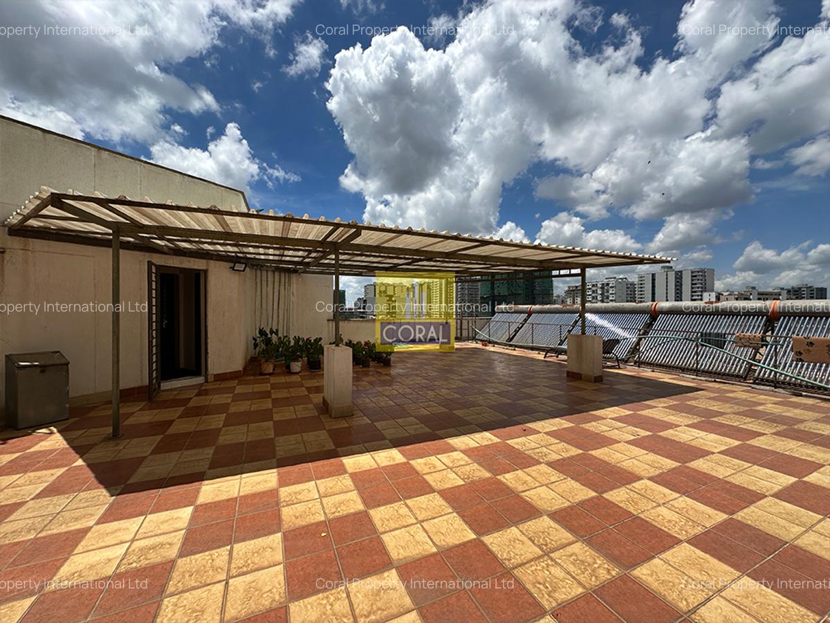 4 Bed Apartment in Parklands - 18