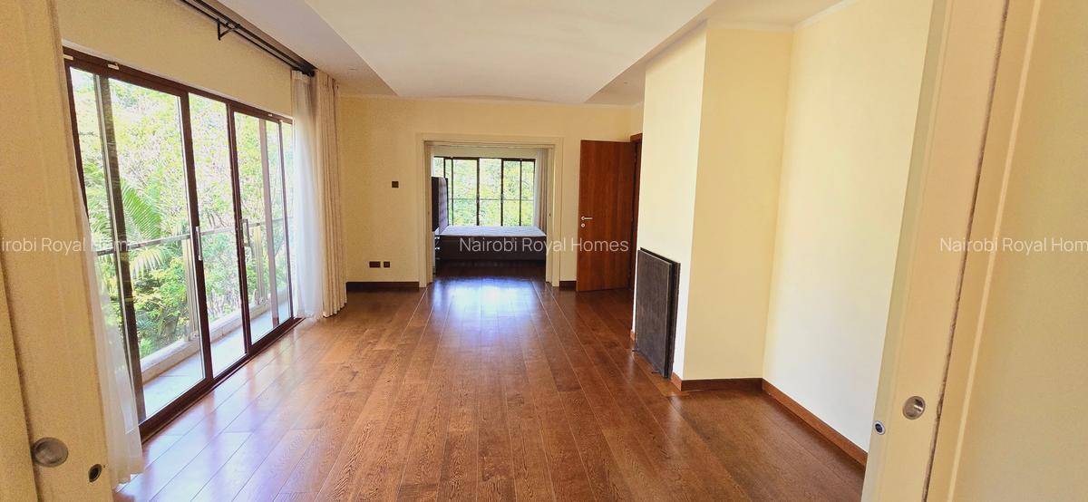4 Bed Townhouse with En Suite at Lavington Green - 4