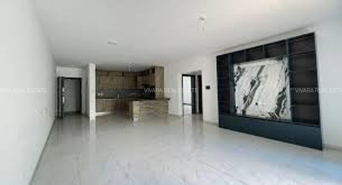 1 Bed Apartment with En Suite in Lavington - 6