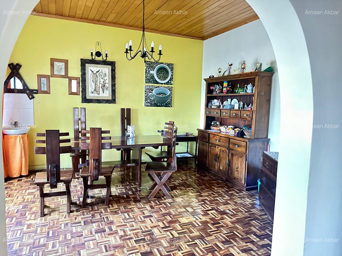 5 Bed House with En Suite in Nakuru - 2