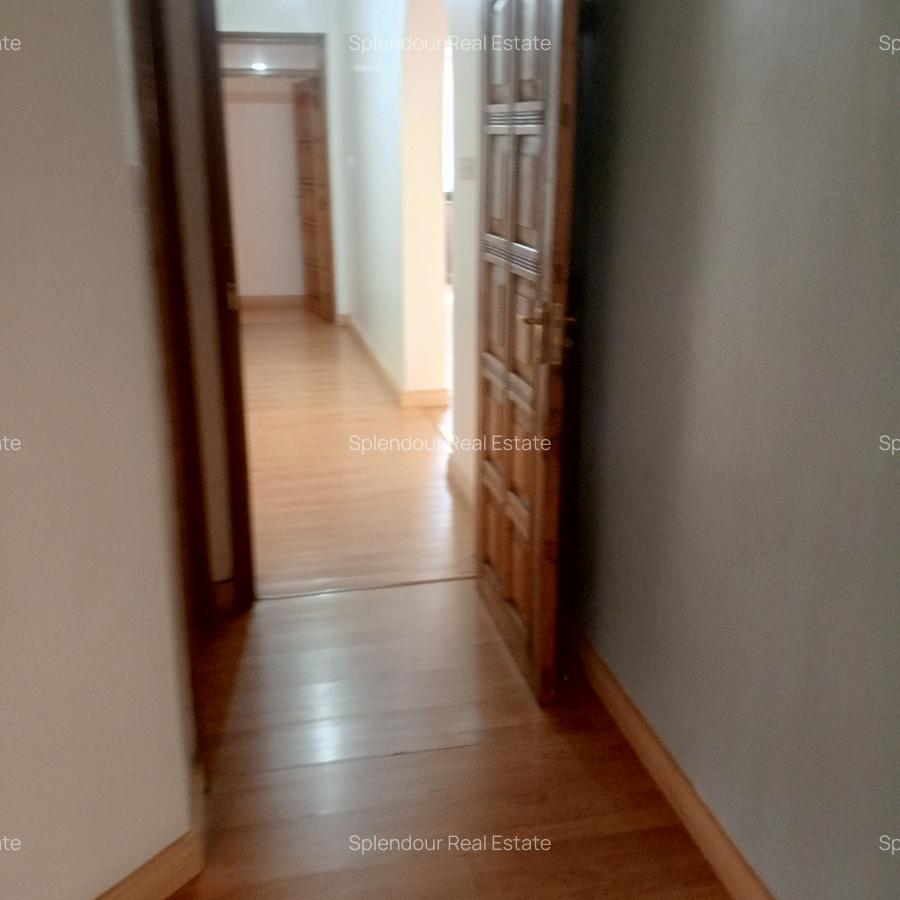 Furnished 3 Bed Apartment with En Suite in Brookside - 19